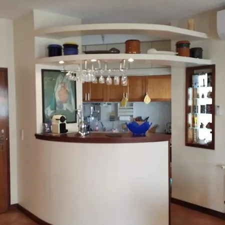 Yellow House Senhora da Hora