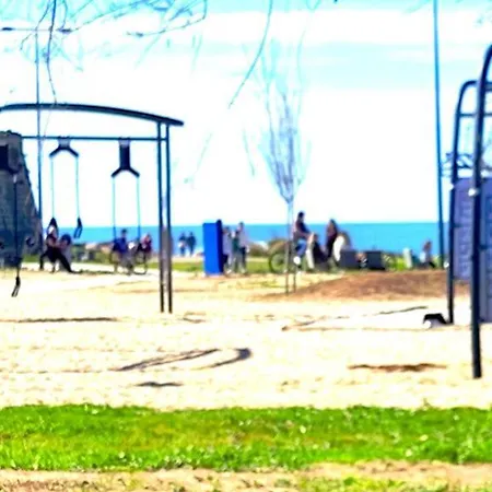 Yellow House * Senhora da Hora