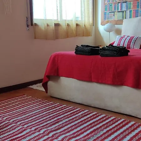 Yellow House Apartment
