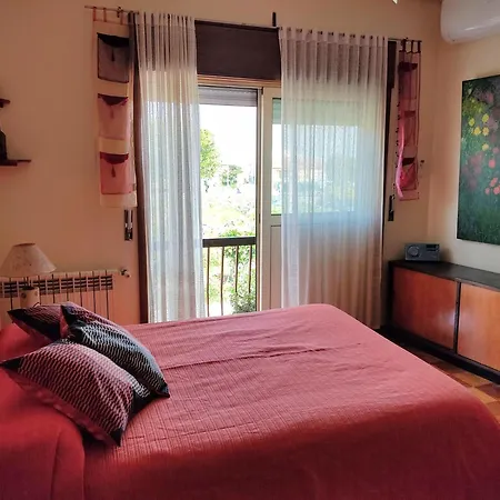 Yellow House * Senhora da Hora