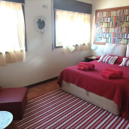 Yellow House Apartment