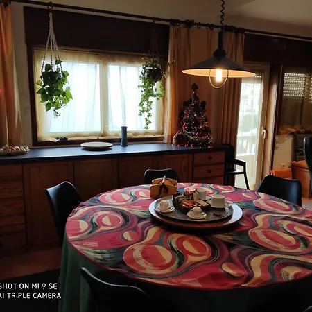 Yellow House Senhora da Hora