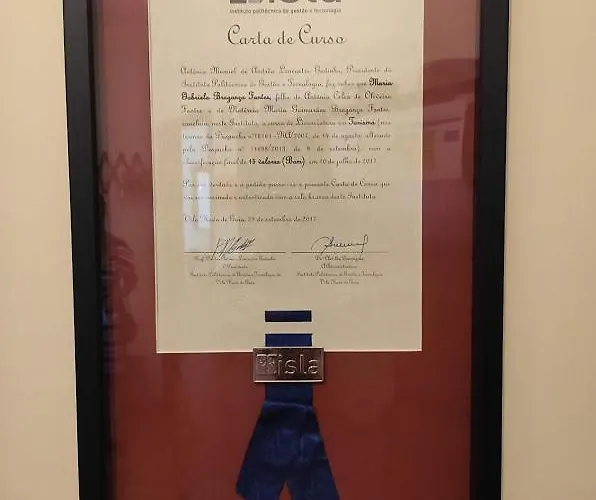 Yellow House * Senhora da Hora