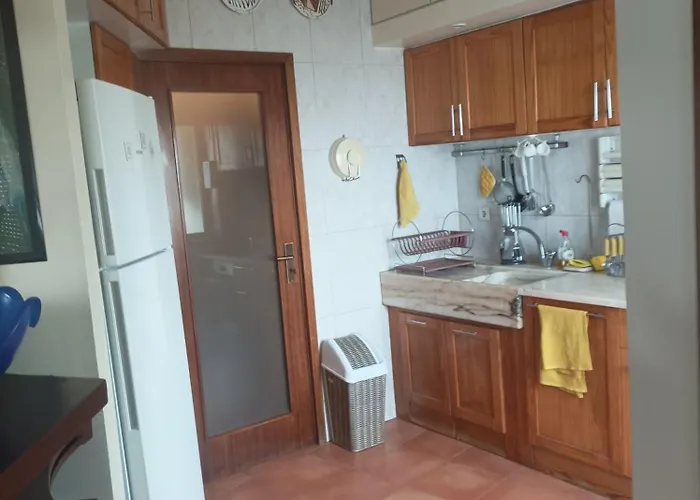 Yellow House * Senhora da Hora