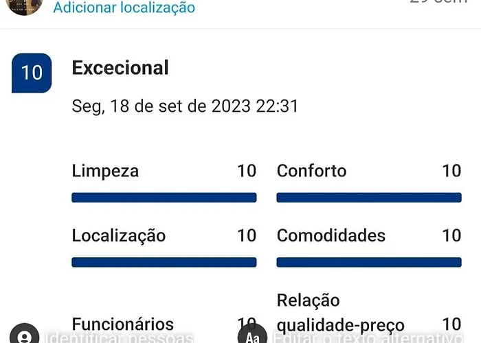 Yellow House 아파트