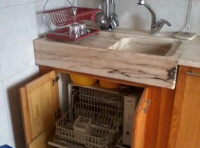 아파트 Yellow House *